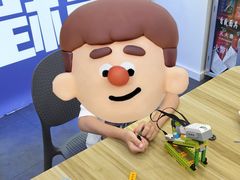 -百变天才机器人编程中心·信奥·VEX竞赛·无人机(金田广场店)