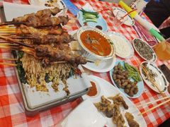 -東豫狼烧烤. 碳火烤鱼. 小龙虾(上海首店)