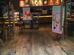 -星巴克臻选(周浦万达店)