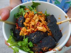 -黑色经典臭豆腐·湖南特产(坡子街店)