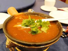砂煲蟹肉鲍翅-新加坡泰国村酒楼(五角场店)