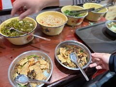 -柳州肥姨妈大骨螺蛳粉(曹路店)