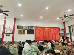大堂-胡成记口蘑龙眼包子(盐道街店)