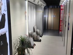 -百安居装修建材卖场(南山店)