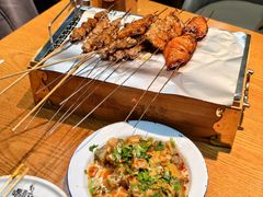 -喝丢一只鞋海鲜烧烤(市场店)