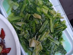 -土砂锅生态山庄·非遗砂锅雅鱼