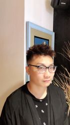 -苑苑发型设计