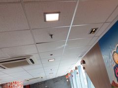 -麦当劳(中山大道中店)