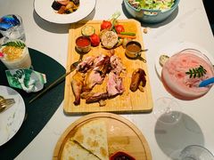 -ins森林童话餐厅coffee&bistro