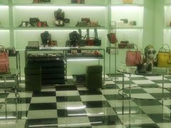 环境-PRADA普拉达(国际广场店)