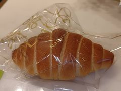 海盐牛角包-DEMO黛慕蛋糕(中泰店)