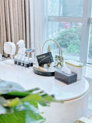 -洁铭新加坡医美