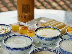 咖啡双皮奶-周大娘牛乳(旧寨古村总店)