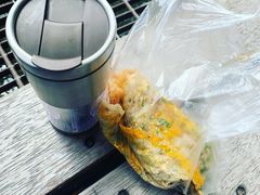 -正宗杂粮煎饼香软鸡蛋饼