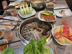 -金滏山·烤肉海鲜火锅自助(襄阳万达店)