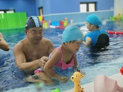 -龙格亲子游泳·水育早教运动中心(绿城店)