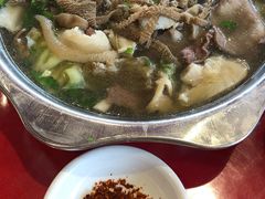 -谢老五跷脚牛肉·非遗传承店