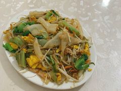 三丝炒陈村粉-老周记顺德双皮奶