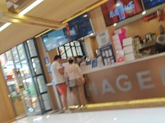-霸王茶姬(南强街店)