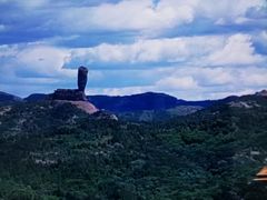 -磬锤峰森林公园