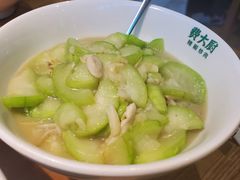 -费大厨辣椒炒肉(万家丽一店)