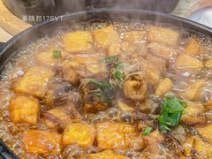 木鱼石锅豆腐-大城·烧烤海鲜大排档(台东店)