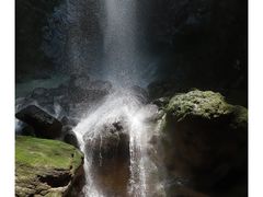 -龙水峡地缝景区