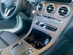 -宁波之星奔驰4S店(海曙店)