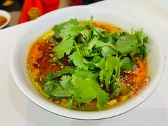 -万记麻辣烫国展总店