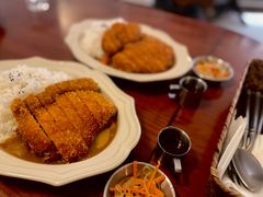 咖喱炸猪排堤坝饭-Ginko银子(青龙街店)