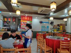 大堂-辛记豆汤家常菜(芳草街店)