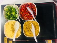 -鲜入围煮花胶鸡海鲜火锅