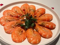 -醉辉皇上海之巅(上海中心大厦店)