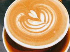 -Be Lived Cafe比例咖啡(摩天轮店)