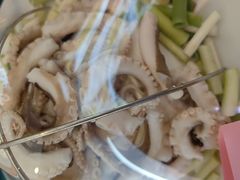 -今鲜源酒店·海鲜锅贴青岛菜(新湛路店)