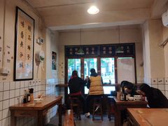 大堂-矮子粉店1985·长沙米粉(湘春路店)