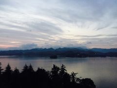 -千岛湖忆湖度假酒店(中心湖景区店)