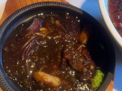 -八府香鸭·啫啫煲(华山路店)