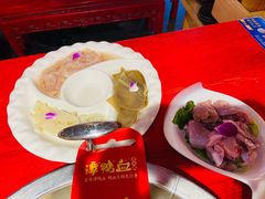 谭公三宝-谭鸭血老火锅(万象九宜城店)