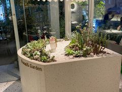 -春树下·树屋花房西餐厅(罍街AS1980店)