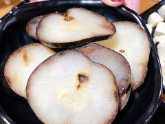 -果松木炭酸菜铜火锅·外婆参鸡汤