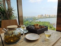 -洄归山也·高空C位湖景下午茶(东方之门店)