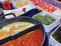 -热火朝天鲜切牛肉火锅(南强街巷店)