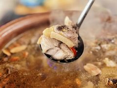 -威邵鸡煲(西华路总店)