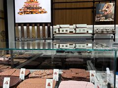 -Laderach 莱德拉(上海环贸iapm店)