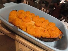 -蜜桃餐厅·伴山(湖滨商业街店)