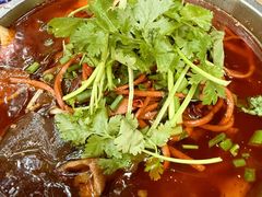 肥肠血旺-钟云山鲜鱼蛋