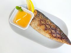 牛扒-花苑里咖啡(威远店)