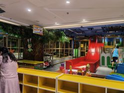 -波比一号儿童乐园(圣熙8号店)