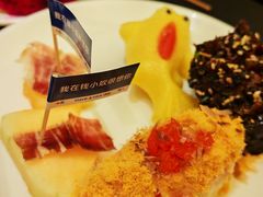 -钱小奴海鲜自助黑金店(杭州滨江龙湖店)